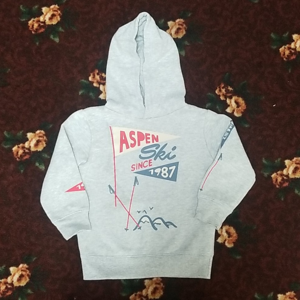 Cotton on ski sweatshirt size 3